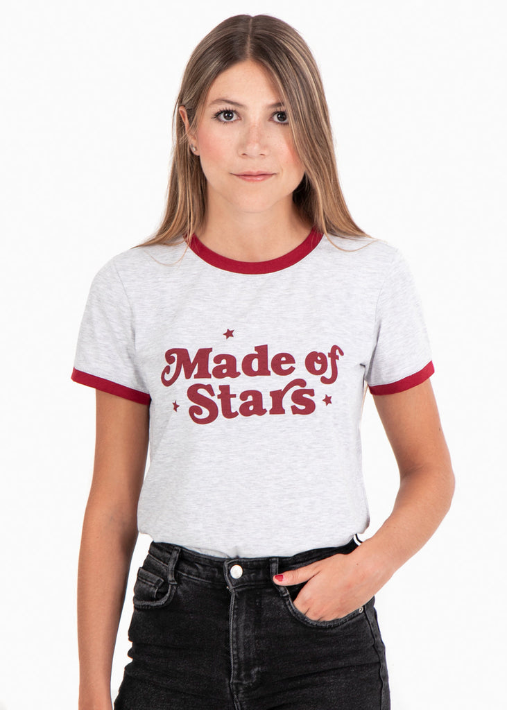 Camiseta estampada "Made of Stars" para mujer flashy