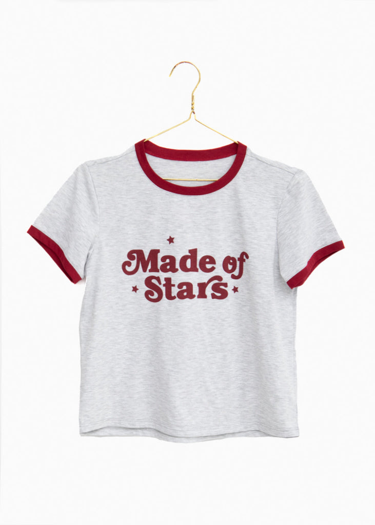 Camiseta estampada "Made of Stars" para mujer flashy