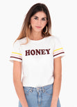 Camiseta estampada "Honey" color blanco para mujer - Flashy