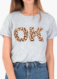 Camiseta estampada "Ok" para mujer - Flashy