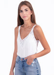 Blusa de tiras con encaje en escote para mujer - Flashy
