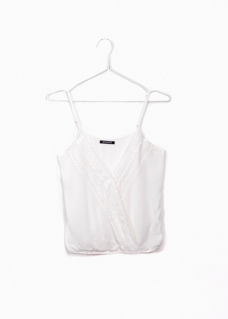 Blusa de tiras cruzada con detalle en escote para mujer - Flashy