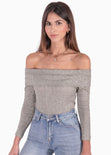 Blusa off shoulder manga larga color gris para mujer - Flashy