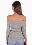 Blusa off shoulder manga larga color gris para mujer - Flashy