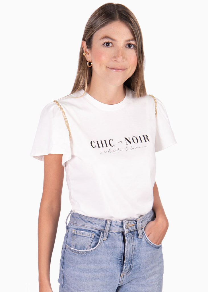 Camiseta con estampado "Chic and Noir" y cadenas para mujer - Flashy
