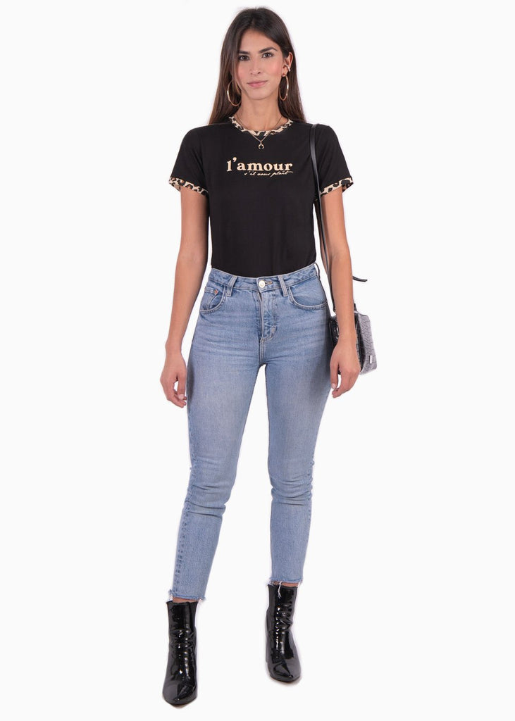 Camiseta estampada con cuello y mangas en animal print para mujer - Flashy