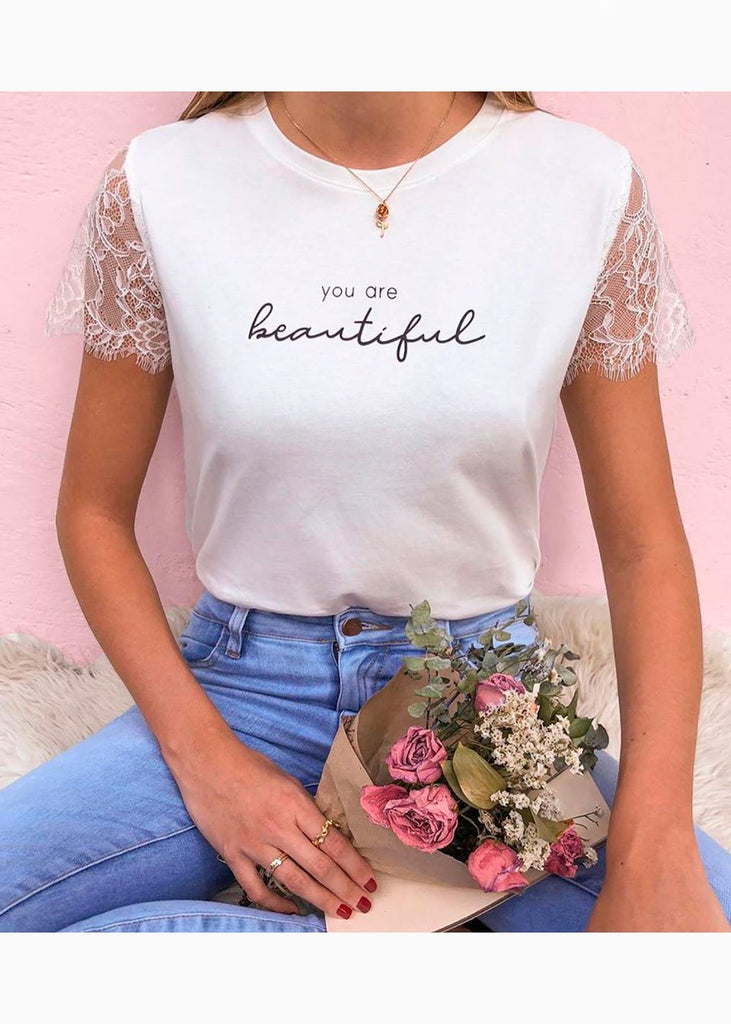 Camiseta estampada con mangas de encaje "You are beautiful" para mujer - Flashy