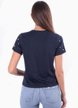 Camiseta estampada con perlas en mangas para mujer - Flashy