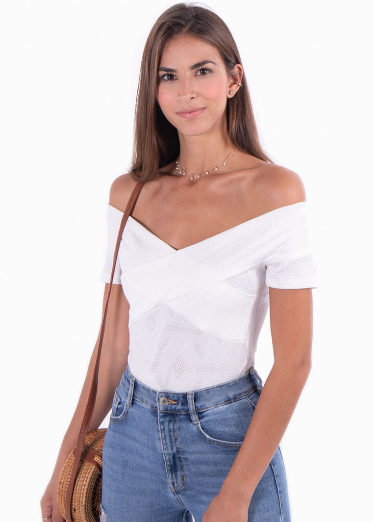 Blusa campesina con cruce en escote para mujer - Flashy