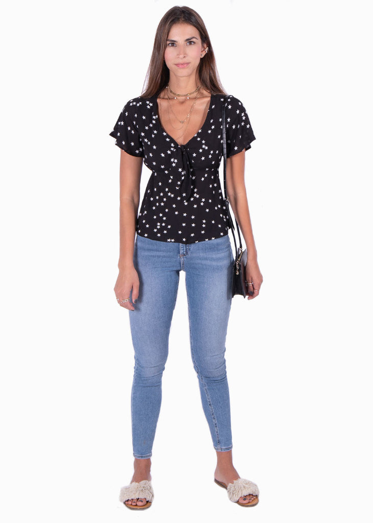 Blusa estampada de estrellas con anudado en escote para mujer - Flashy