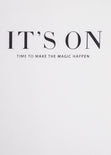 Camiseta estampada "It's on" para mujer - Flashy