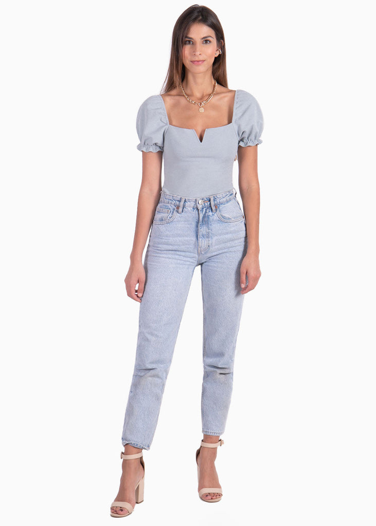 Blusa con escote en v y mangas embombadas color azul para mujer - Flashy