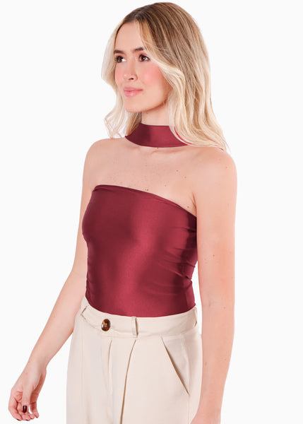 Blusa con leve recogido en costados y cuello tipo gargantilla color rojo para mujer - Flashy