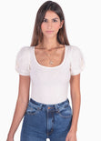 Blusa con mangas embobadas y escote cuadrado color blanco para mujer - Flashy