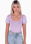 Blusa con mangas embombadas y escote cuadrado color lila, morado para mujer - Flashy