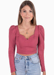 Blusa crop manga larga con escote cuadrado color vino para mujer - Flashy