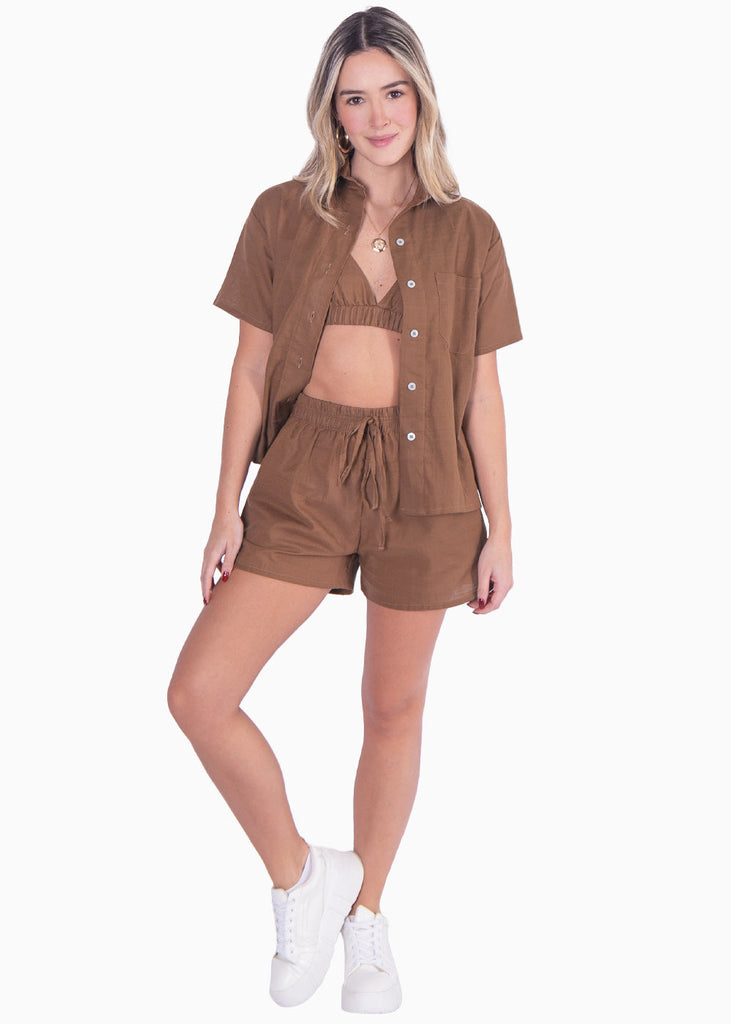 Blusa de botones manga corta color café para mujer - Flashy
