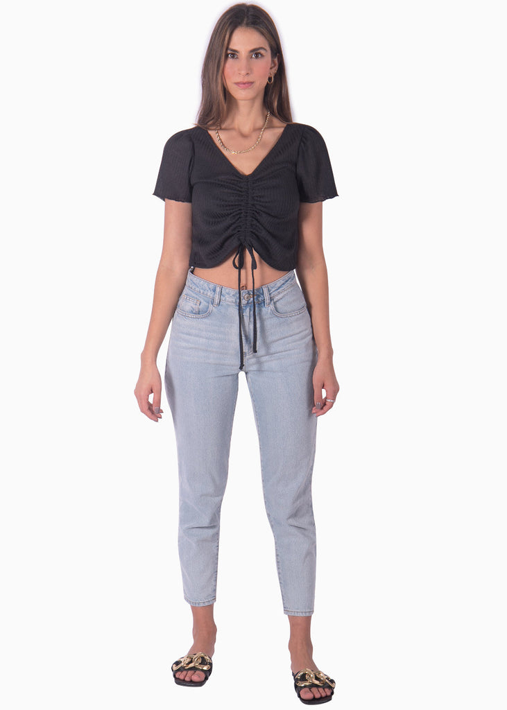 Blusa manga corta con recogido en escote color negro para mujer - Flashy