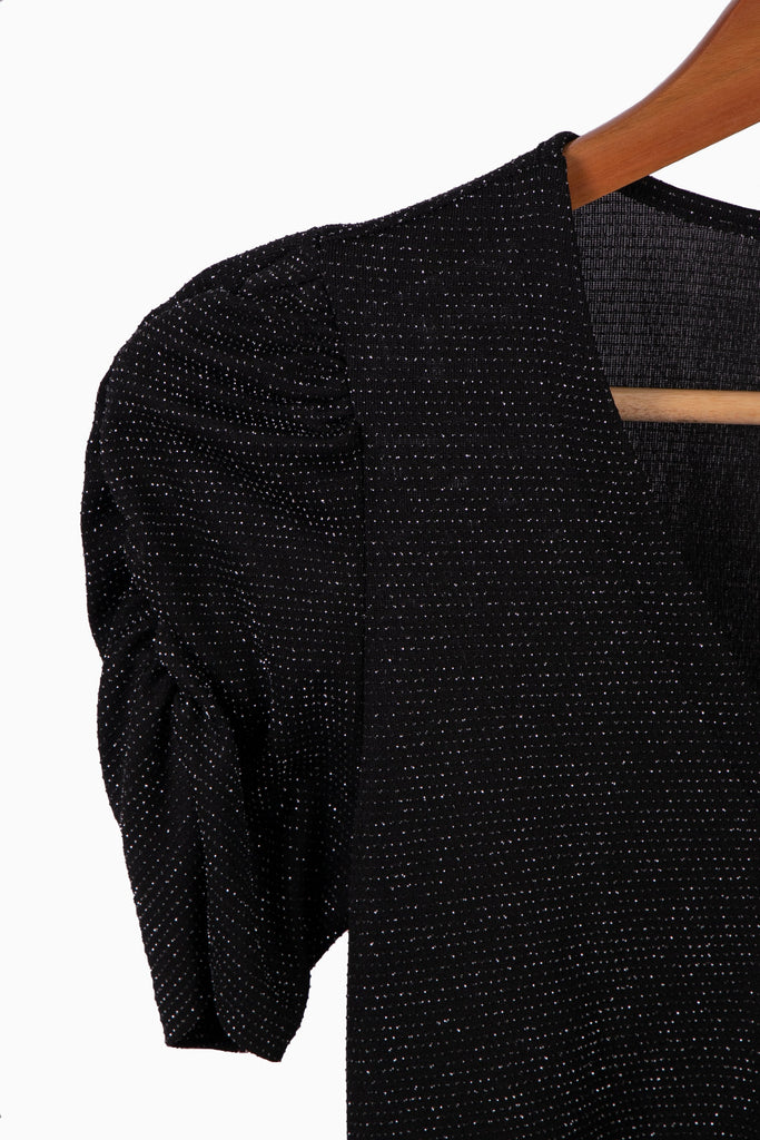 Blusa manga corta con recogido y escote en v color negro para mujer - Flashy