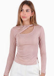 Blusa manga larga con hueco y entorchado en frente - GLAM.ROSA