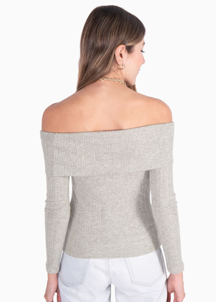 Blusa off shoulder manga larga color gris para mujer - Flashy