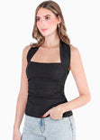 Blusa sin mangas con escote sobre el cuello en triangulo - RICHMOND.NEGRA