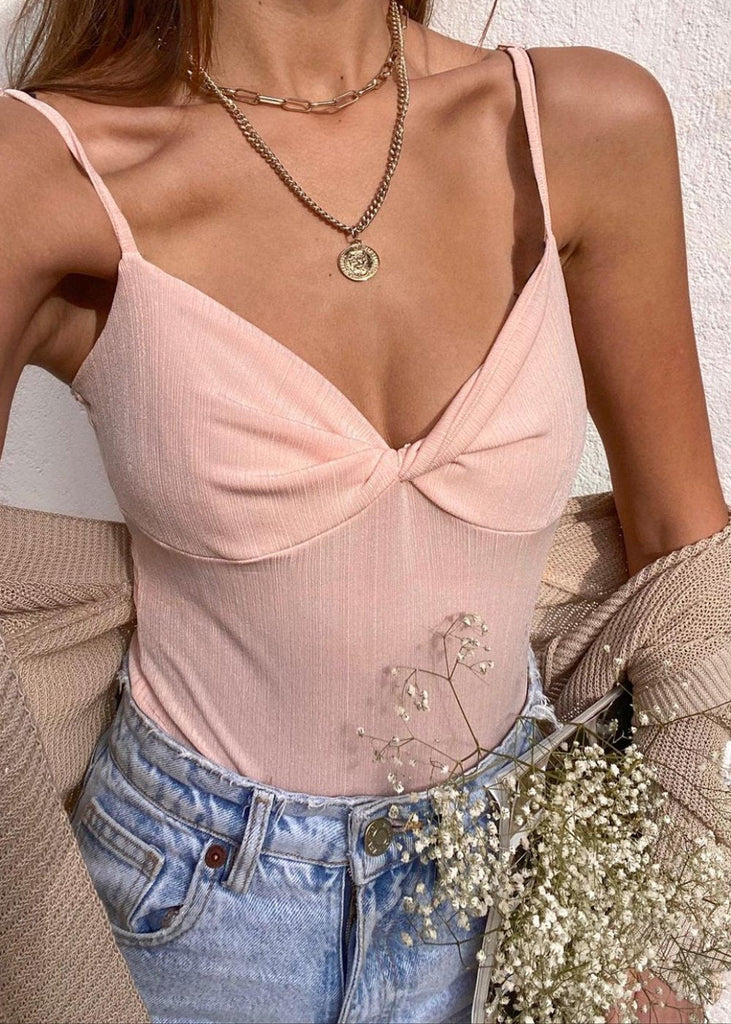 Body de tiras con entorchado en escote color rosado para mujer - Flashy