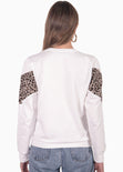 Buzo con corte y estampado de animal print color blanco, marfil para mujer - Flashy