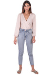 Blusa con escote cruzado y recogido en hombros color beige para mujer - Flashy