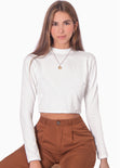 Buzo corto manga larga con cuello alto color blanco, marfil para mujer - Flashy