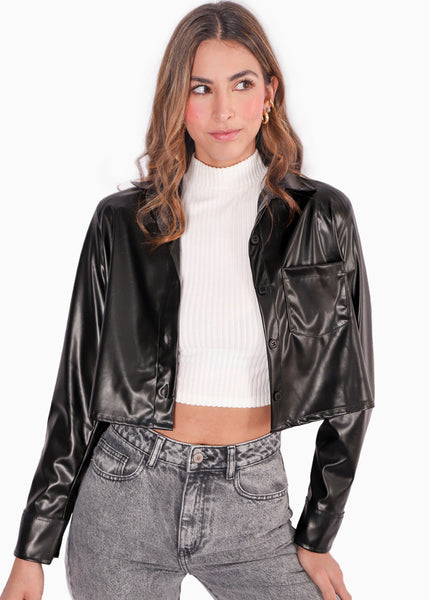 Camisa crop manga larga con botones y efecto cuero color negro para mujer - Flashy