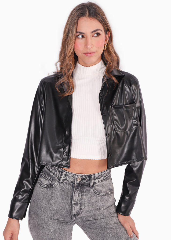 Camisa crop manga larga con botones y efecto cuero color negro para mujer - Flashy