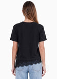 Camiseta con detalle de encaje - CELAYA.NEGRO