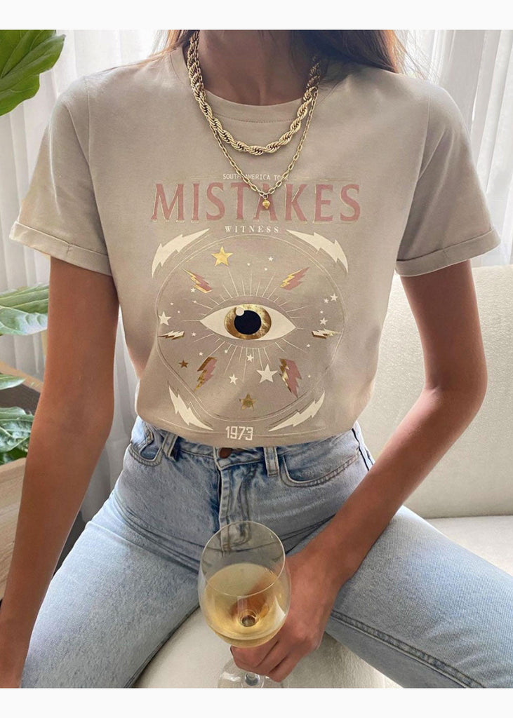 Camiseta con estampado "mistakes" color beige para mujer - Flashy