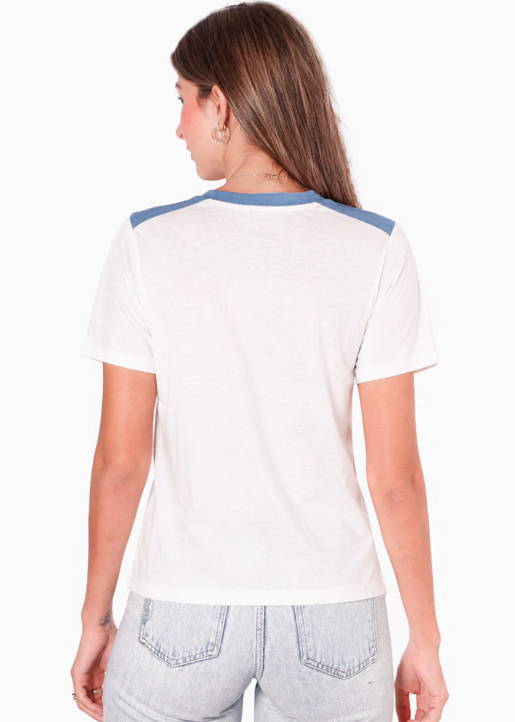 Camiseta estampada con cuello en contraste de color marfil - CORDOBA