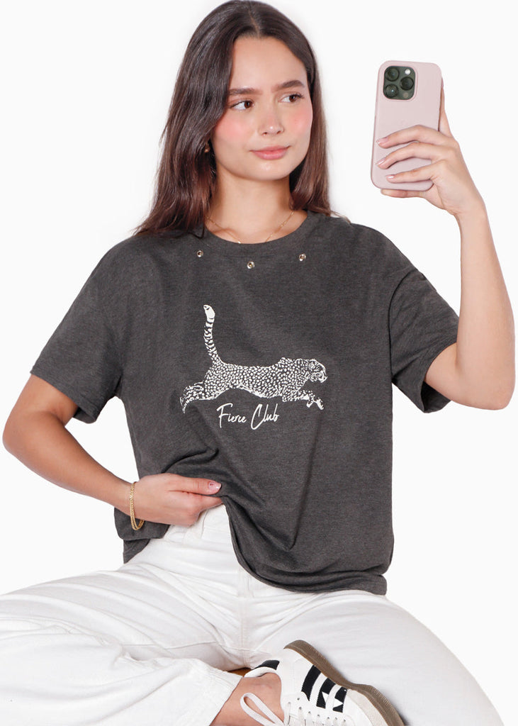 Camiseta oversized estampada "Fierce Club" color gris para mujer - Flashy