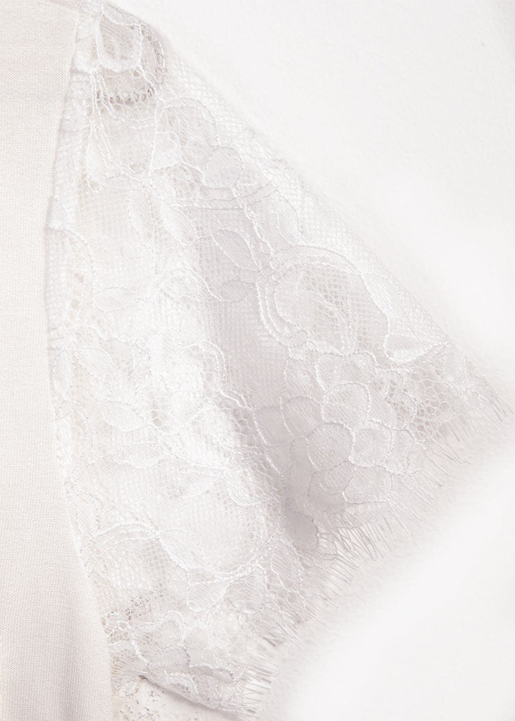 Camiseta con escote en v y mangas de encaje para mujer - Flashy