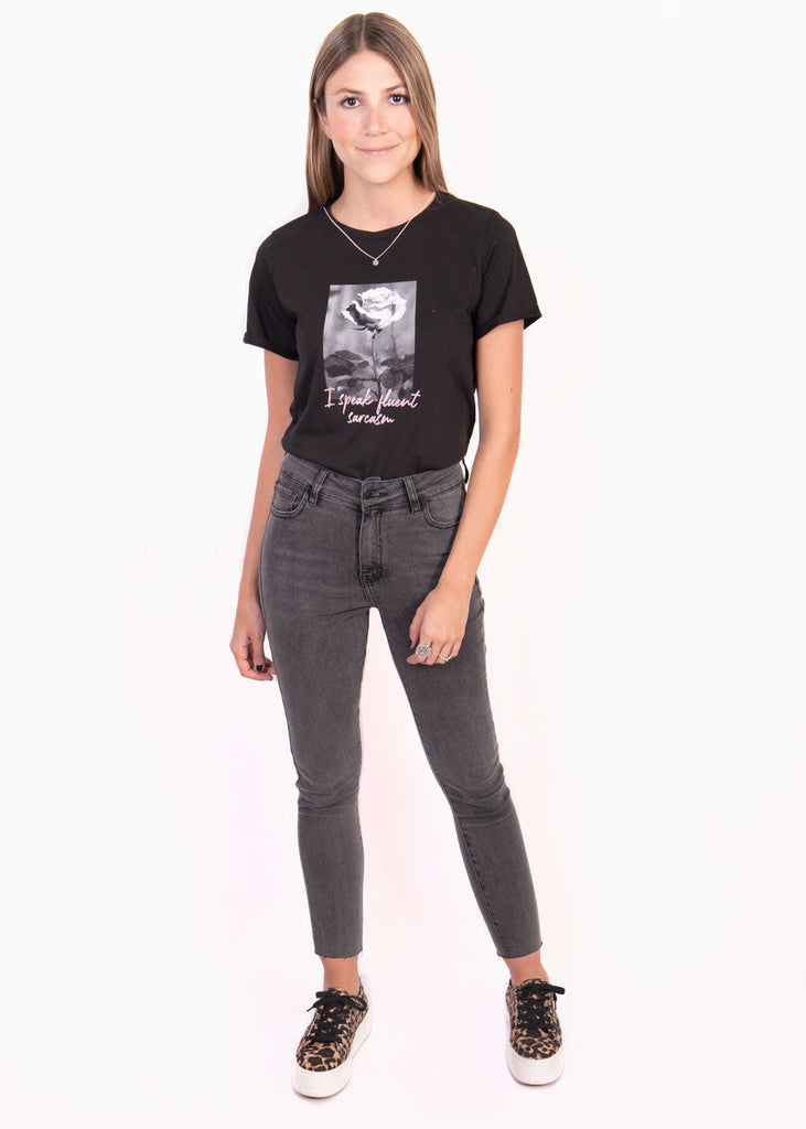 Camiseta estampada "I speak fluent sarcasm" para mujer - Flashy