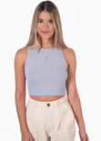 Crop top cuello alto sin mangas color azul para mujer - Flashy
