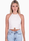 Crop top cuello halter con herraje color marfil, blanco para mujer - Flashy
