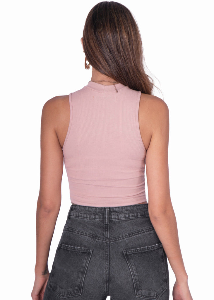 Crop top cuello halter sin mangas color rosado para mujer - Flashy