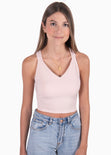 Crop top de tiras con cruce en espalda color rosado para mujer - Flashy