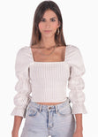 Crop top manga larga con escote cuadrado y recogidos en mangas color beige para mujer - Flashy