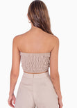 Crop top strapless con recogidos color beige para mujer - Flashy
