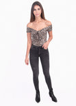 Blusa off shoulder leopardo para mujer - Flashy