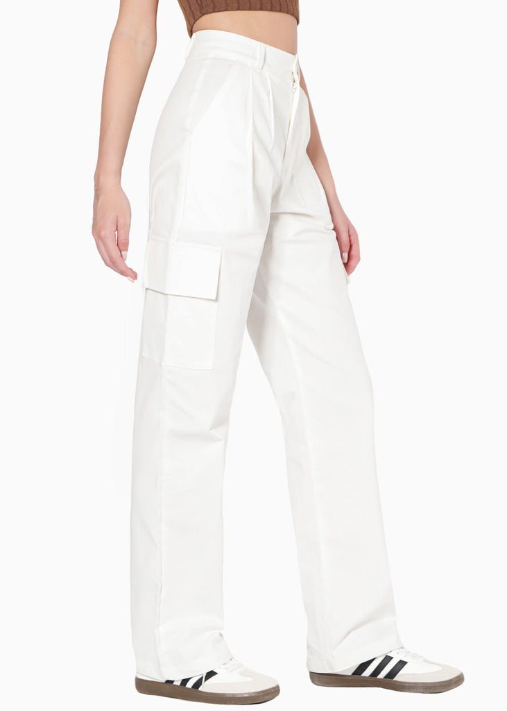 Pantalón recto tipo cargo de tiro alto color blanco, marfil para mujer - Flashy