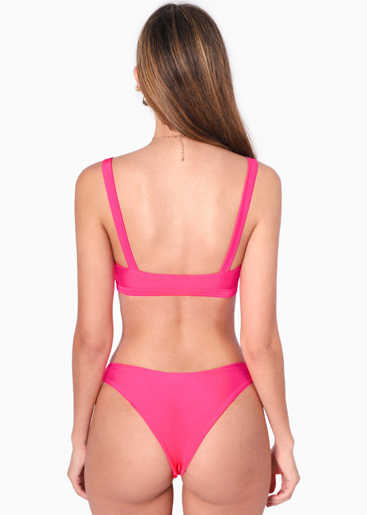 Panty de vestido de baño con la pretina en v color fucsia para mujer - Flashy
