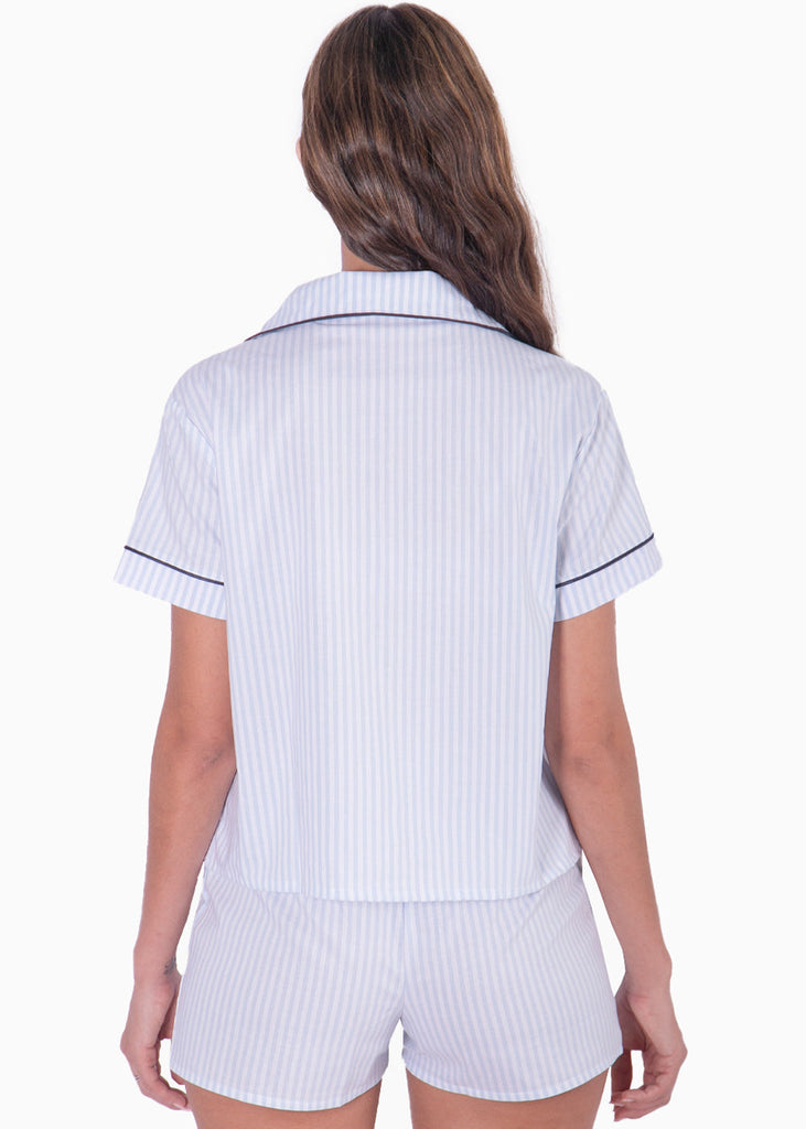 Pijama con blusa manga corta de botones y short color azul para mujer - Flashy