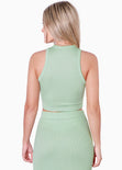 Set de falda midi y crop top halter sin mangas color verde para mujer - Flashy