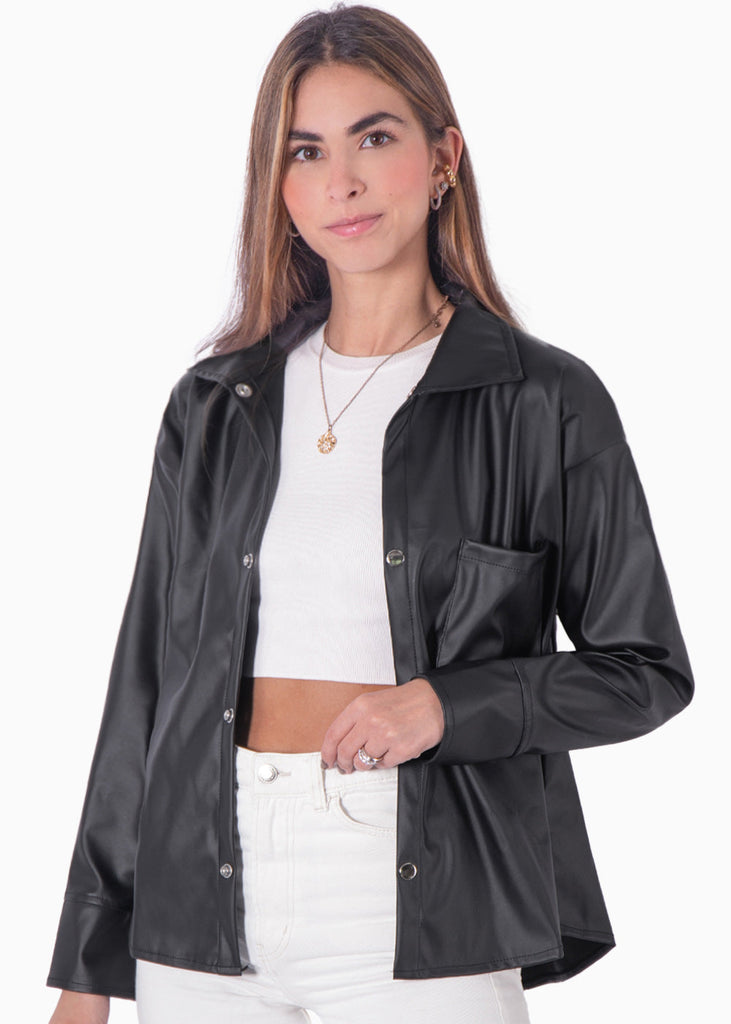 Sobrecamisa manga larga tipo cuero color negro para mujer - Flashy